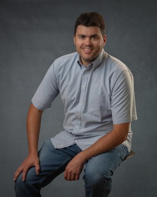 Headshots - Whether you are an individual, small business with a few employees, or a larger business with many staff members, I can create the headshots you need in an professional and consistent manner with your choice of style, lighting scheme and background. You can set up an appointment in my studio or I can bring my portable system to your location.