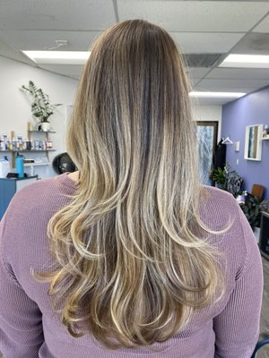 Megan - Healing oil treatment  with blow out