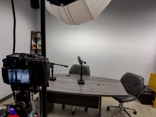Empower Your Podcast: All-Inclusive Studio Services - Podcasting is an excellent way to engage with your audience and spread your message. Our all-inclusive studio services are here to help you achieve your podcasting goals. Our studio provides a variety of essential resources to support your podcast production, from professional equipment to a comfortable and relaxing environment.
We offer a private podcast room that can accommodate up to 8 people, with state-of-the-art podcasting microphones and sound treatments to reduce background noise. Our room is equipped with gigabit internet, a rolling TV, and a beautiful table that is perfect for hosting a podcast or team meeting. We also provide a private break room for social media photos or just hanging out with up to 6 people.
In addition to our podcasting room, we offer a fully equipped photography room, with paper backdrops, professional lighting, and a large selection of props. Our makeup room is perfect for preparing for your podcast or photoshoot, and our plush reception room is a great place to welcome guests and create a professional atmosphere.
Finally, we offer a variety of essential amenities, including a steamer for clothing, snacks and beverages, and access to a private bathroom. Our studio is the perfect place for anyone looking to start or grow their podcast or creative project. Whether you're looking for a professional space to record your podcast or a creative environment to collaborate with your team, we have everything you need to succeed.
So why wait? Book your podcast studio today and get started on your creative journey! Empower Your Podcast: All-Inclusive Studio Services - Podcasting is an excellent way to engage with your audience and spread your message. Our all-inclusive studio services are here to help you achieve your podcasting goals. Our studio provides a variety of essential resources to support your podcast production, from professional equipment to a comfortable and relaxing environment.
We offer a private podcast room that can accommodate up to 8 people, with state-of-the-art podcasting microphones and sound treatments to reduce background noise. Our room is equipped with gigabit internet, a rolling TV, and a beautiful table that is perfect for hosting a podcast or team meeting. We also provide a private break room for social media photos or just hanging out with up to 6 people.
In addition to our podcasting room, we offer a fully equipped photography room, with paper backdrops, professional lighting, and a large selection of props. Our makeup room is perfect for preparing for your podcast or photoshoot, and our plush reception room is a great place to welcome guests and create a professional atmosphere.
Finally, we offer a variety of essential amenities, including a steamer for clothing, snacks and beverages, and access to a private bathroom. Our studio is the perfect place for anyone looking to start or grow their podcast or creative project. Whether you're looking for a professional space to record your podcast or a creative environment to collaborate with your team, we have everything you need to succeed.
So why wait? Book your podcast studio today and get started on your creative journey!
