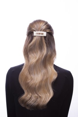 Long Hairstyles - These photos are selected from a Long-Hair photoshoot the Ivy + Oak team created on their customers. Long Hairstyles - These photos are selected from a Long-Hair photoshoot the Ivy + Oak team created on their customers.
