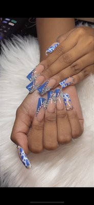 Nails 💅🏼 - I specialize in Apres/Gel tips & nail art
I also offer acrylic, dip & gel
I do not charge extra for gel polish