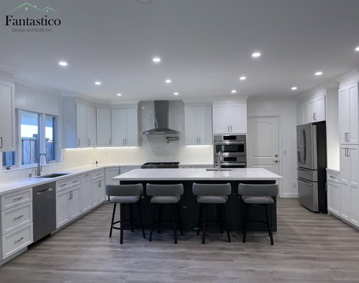 Kitchen Remodel at La Mesa, CA - Fantastico Design and Build Inc. | For a Free Consultation Call - (669) 667-9440. | Visit Our Website At - https://fantasticodesignandbuildinc.com
This remodel was done on an old kitchen that was in bad shape. We gutted it out and built a completely new custom kitchen to fit the homeowner's needs. Kitchen Remodel at La Mesa, CA - Fantastico Design and Build Inc. | For a Free Consultation Call - (669) 667-9440. | Visit Our Website At - https://fantasticodesignandbuildinc.com
This remodel was done on an old kitchen that was in bad shape. We gutted it out and built a completely new custom kitchen to fit the homeowner's needs.