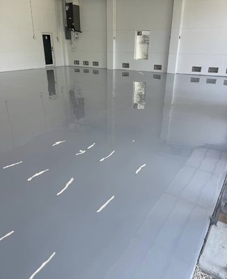 Solid Color Coatings - Solid coatings vary from project to project. Solid color epoxy works great in shops and commercial spaces. Temperature reduction acrylic is amazing for pool decks and keeping pets feet cool on the patio. These coatings protect the concrete while maintaining a uniform look. Solid Color Coatings - Solid coatings vary from project to project. Solid color epoxy works great in shops and commercial spaces. Temperature reduction acrylic is amazing for pool decks and keeping pets feet cool on the patio. These coatings protect the concrete while maintaining a uniform look.