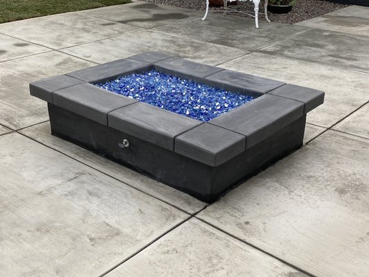 Fire Pit/Fire Glass - masonry fire pit with fire glass Fire Pit/Fire Glass - masonry fire pit with fire glass