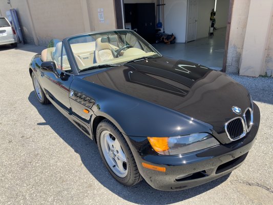 1996 BMW z3 Restoration - This 1996 BMW z3 was brought in for us to breathe new life into this beauty. There were so many things that needed to be done to bring the z3 back to a near showroom ready state. About 15 plus dents were removed, deteriorating weather striping around the door handles were removed and replaced with oem parts. Interior vinyl had many weathered areas and a tear that required the skills of a magician to make pop again. And lastly the exterior thirsted for a fresh new look. The paint was faded and oxidized. At last once all work was completed, the z3 shined like a diamond. Now as great as the z looks, we aren’t done. The owner will be back in the fall for some paint work on the front bumper and other little bits to be addressed.