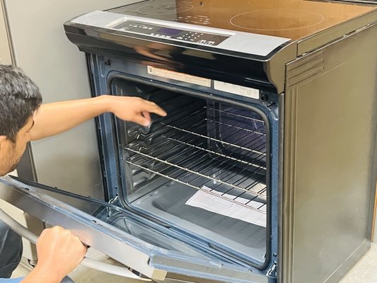 Repairing Uneven Oven Heating & Control Panel Issues - The customer reported uneven baking and an unresponsive oven control panel. Our technician diagnosed a failing bake element and control board connection issue. After replacing the element and securing the electrical connections, the oven heated evenly and responded correctly to all settings. Repairing Uneven Oven Heating & Control Panel Issues - The customer reported uneven baking and an unresponsive oven control panel. Our technician diagnosed a failing bake element and control board connection issue. After replacing the element and securing the electrical connections, the oven heated evenly and responded correctly to all settings.