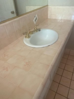 Heavy-Duty Bathroom Cleaning - For homes that need more work in some areas, It involves a more thorough and detailed cleaning process than deep cleaning service with hard-to-reach spots, heavy grease buildup, burned food, brown stains,  heavy stains, mold build-up, rust stains, hard water minerals stains, moldy areas, and calcium deposits. An intense cleaning service that needs to handle difficult work or tasks without breaking. Heavy dust post-construction remodeling or excessive pet hair or animal scat of feces.