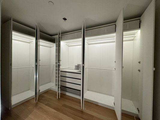 IKEA PAX wardrobe room - Assembly of IKEA PAX wardrobe room