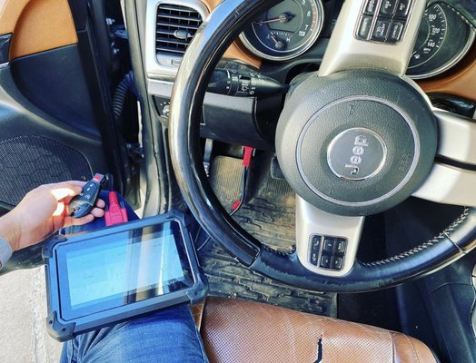 Car Key Replacement - Are you stuck out of your car due to lost car keys and not able to get back into it? 
Or just need a second spare key, remote, or keyfob?
We will come out to you to cut and program the key you need! 
For a quote please message me the year, make, model and zip code.