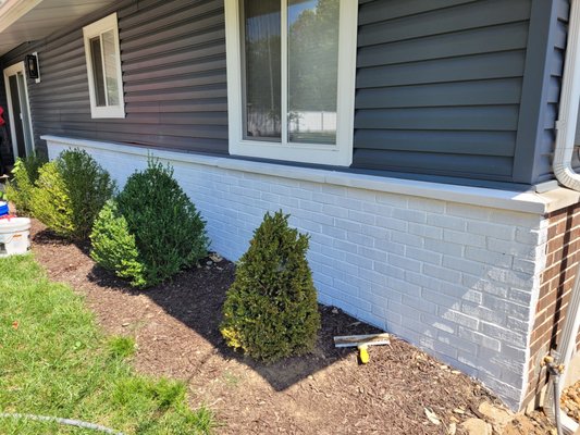 Lime Wash Brick - Last year customers were loving limewash and we expect that to remain the same this year! The main features of lime wash (vs. paint) are:
1. It penetrates the brick instead of sitting on top of it, leading to less peeling and less maintenance over time. It also lets the brick breathe because of this!
2. The limewash is thinner than paint and isn't opaque, which leaves a beautiful variety of shades and colors. Lime Wash Brick - Last year customers were loving limewash and we expect that to remain the same this year! The main features of lime wash (vs. paint) are:
1. It penetrates the brick instead of sitting on top of it, leading to less peeling and less maintenance over time. It also lets the brick breathe because of this!
2. The limewash is thinner than paint and isn't opaque, which leaves a beautiful variety of shades and colors.