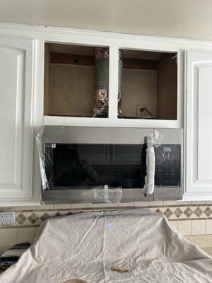 Over the range microwave installed. - New over the range microwave Over the range microwave installed. - New over the range microwave