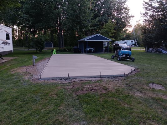 RV Park Concrete Services - We offer many concrete services to RV Parks.
PARKING SLABS
DRIVEWAYS
WALKWAYS
ROADWAYS
PATCH WORK
STEPS HANDYCAP RAMPS
CURBS AND MORE...
These are just a couple jobs we completed recently for a couple of happy customers RV Park Concrete Services - We offer many concrete services to RV Parks.
PARKING SLABS
DRIVEWAYS
WALKWAYS
ROADWAYS
PATCH WORK
STEPS HANDYCAP RAMPS
CURBS AND MORE...
These are just a couple jobs we completed recently for a couple of happy customers