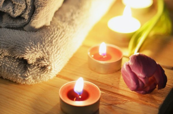 Reiki - Reiki (ray-key) is a natural healing technique that promotes deep relaxation, wellbeing, and a healthy immune system. It combines Eastern energy healing techniques that have been used for thousands of years. Reike de-stresses energizes, and helps to put balance into your body by bringing it back to its a natural state, giving you the best chance to thrive physically and mentally. Reiki - Reiki (ray-key) is a natural healing technique that promotes deep relaxation, wellbeing, and a healthy immune system. It combines Eastern energy healing techniques that have been used for thousands of years. Reike de-stresses energizes, and helps to put balance into your body by bringing it back to its a natural state, giving you the best chance to thrive physically and mentally.