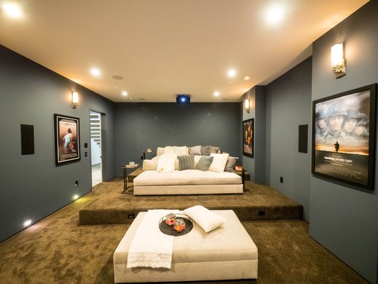 Recess lighting - Installing recess lighting is one of the best ways to light up a room.