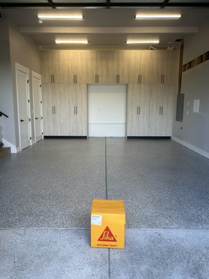 Epoxy garage flooring installation - Upgrade your garage with durable epoxy flooring! Stain-resistant, easy to clean, and built to withstand heavy traffic, our epoxy floors add a sleek, professional finish to any garage. Perfect for enhancing both style and functionality.

Contact us today for a free quote!