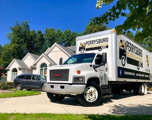 Locally Owned & Operated - We do not require a deposit for local moves and payment is not due until we finish the move and complete a final walk-through to make sure everything has been done to your satisfaction.  We accept cash, check, and all major credit cards.

Perrysburg Moving & Hauling is fully insured and licensed by the State of Ohio and the Federal Motor Carrier Safety Administration for both local and interstate moves.