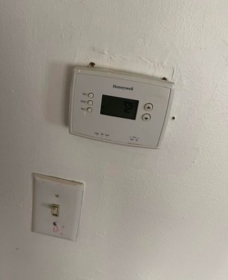 Thermostat upgrade - Old stop working so we added a new one Thermostat upgrade - Old stop working so we added a new one