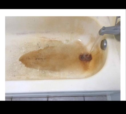 Bathtub deep clean. - This is recent project we completed. This tub was in bad shape, but we were able to make it look new. Bathtub deep clean. - This is recent project we completed. This tub was in bad shape, but we were able to make it look new.