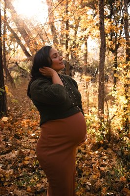 Golden Hour Maternity Session - This session left me speechless. Call today to schedule your maternity session!