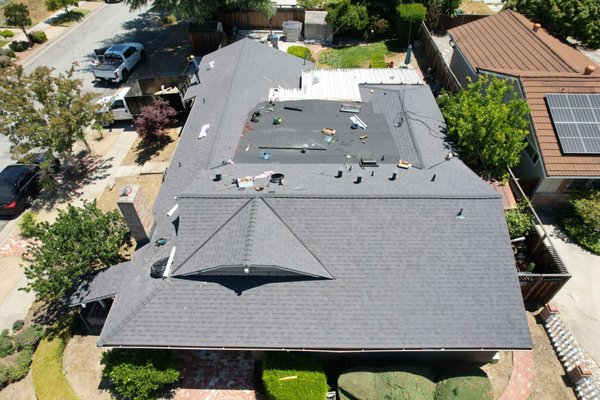 Roof Replacement- Santa Monica - This roof replacement project in Santa Monica where the existing plywood was found to be in poor condition. Our team replaced all the damaged plywood, ensuring a strong foundation for the new roof. We then installed a new energy-efficient shingle roof, designed to improve insulation and reduce energy costs for the homeowner. The project not only restored the integrity of the roof but also enhanced the home's long-term efficiency and durability Roof Replacement- Santa Monica - This roof replacement project in Santa Monica where the existing plywood was found to be in poor condition. Our team replaced all the damaged plywood, ensuring a strong foundation for the new roof. We then installed a new energy-efficient shingle roof, designed to improve insulation and reduce energy costs for the homeowner. The project not only restored the integrity of the roof but also enhanced the home's long-term efficiency and durability