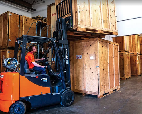 Storage Services - For those who need a place to store your belongings temporarily or long-term, our state-of-the-art storage facility is the place to go. Our Seattle Storage is equipped with many features for your peace of mind. To keep your items in pristine condition, we offer climate-controlled storage. To keep your items safe, our facility is equipped with video monitoring security.