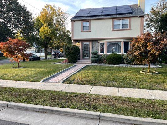 Landscaping - This customer needed the grass cut, leaves cleaned up and treatment for ants and other outdoor bugs and insects in Uniondale NY. Ali’s Pest Control and Landscaping is here to give you the customer satisfaction you need. CALL US @ 7182004301 @ali_pest_control Landscaping - This customer needed the grass cut, leaves cleaned up and treatment for ants and other outdoor bugs and insects in Uniondale NY. Ali’s Pest Control and Landscaping is here to give you the customer satisfaction you need. CALL US @ 7182004301 @ali_pest_control