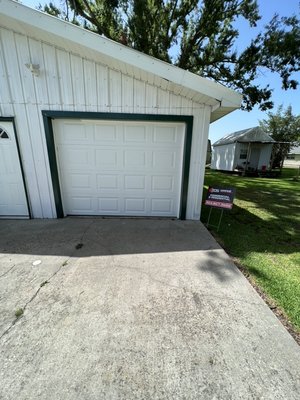 9x7 white non insulated garage door - 9x7 white non insulated garage door
