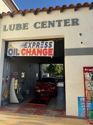 Oil Change - Just a few examples of the vehicles we’ve serviced with care.