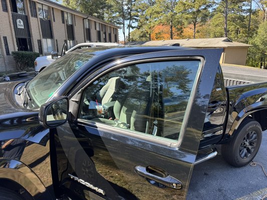 Driver side door glass repair BEFORE/AFTER - We specialize in quick, reliable auto glass repairs! This black Toyota Tacoma came in with a shattered driver-side door window. Our team carefully removed the damaged glass, installed a high-quality OEM-equivalent replacement, and ensured perfect alignment and sealing for like-new performance.
Check out the before and after photos below – from broken and unsafe to crystal clear and secure! Driver side door glass repair BEFORE/AFTER - We specialize in quick, reliable auto glass repairs! This black Toyota Tacoma came in with a shattered driver-side door window. Our team carefully removed the damaged glass, installed a high-quality OEM-equivalent replacement, and ensured perfect alignment and sealing for like-new performance.
Check out the before and after photos below – from broken and unsafe to crystal clear and secure!