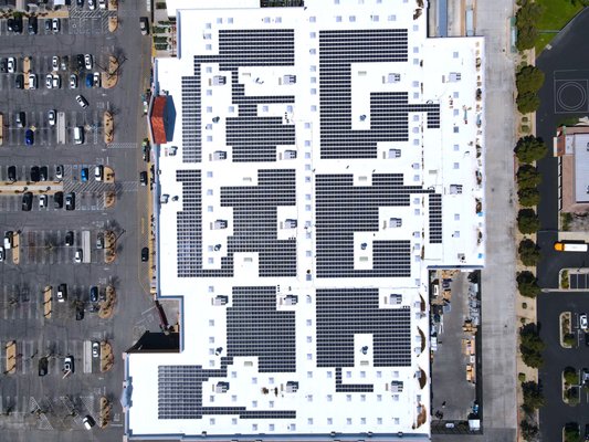Large Industrial Projects - This 10MW+ portfolio of projects for several big box industrial sites represents the breadth of commercial work Treepublic can execute from Engineering to Utility Interconnection.