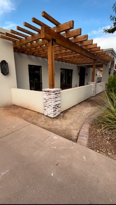 German Smear Brick Columns - We gave these columns a fresh, timeless look by applying a brick face cut and then finishing with a German smear technique for a classic yet modern touch German Smear Brick Columns - We gave these columns a fresh, timeless look by applying a brick face cut and then finishing with a German smear technique for a classic yet modern touch