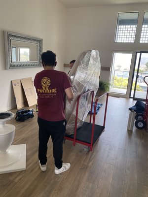 Moving 500lbs marble table - Moving 500lbs marble table to another state. Moving 500lbs marble table - Moving 500lbs marble table to another state.