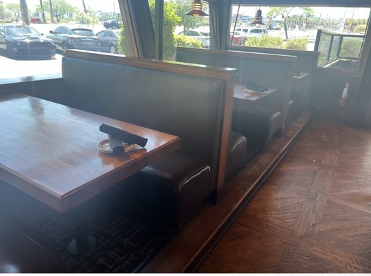 Claim jumper reupholstered booths - Claim jumper reupholstered booths done overnight! How can we help you ?