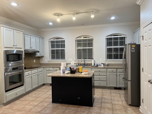 Kitchen Cabinets Painted - Kitchen Refresh! No more
Brown cabinets. Kitchen Cabinets Painted - Kitchen Refresh! No more
Brown cabinets.