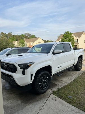 Toyota tocoma - Treat your Tacoma to a deep clean inside and out. We start with a thorough exterior wash, hand-drying, wheel and tire cleaning, and a premium wax for shine and protection. Inside, we vacuum seats and carpets, clean and condition all surfaces, wipe down panels, and leave your interior looking spotless. Perfect for restoring that fresh, like-new feel.