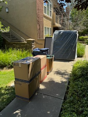 Moving - Moving moving Moving - Moving moving
