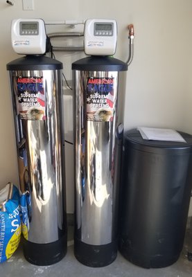Keep Your Water Clean & Healthy with Regular Maintenance" - Your water filtration system is essential for clean, soft water, but it needs regular upkeep to perform its best. With over 60 years of experience, Radiant Water ensures your system stays efficient, saving you money and keeping your water safe and great-tasting.
From annual reverse osmosis service to full system overhauls, we offer expert maintenance that extends the life of your equipment. Don't wait for problems—trust Radiant Water for reliable service and peace of mind.
Let us help you keep your water—and your home—at its best! Keep Your Water Clean & Healthy with Regular Maintenance" - Your water filtration system is essential for clean, soft water, but it needs regular upkeep to perform its best. With over 60 years of experience, Radiant Water ensures your system stays efficient, saving you money and keeping your water safe and great-tasting.
From annual reverse osmosis service to full system overhauls, we offer expert maintenance that extends the life of your equipment. Don't wait for problems—trust Radiant Water for reliable service and peace of mind.
Let us help you keep your water—and your home—at its best!