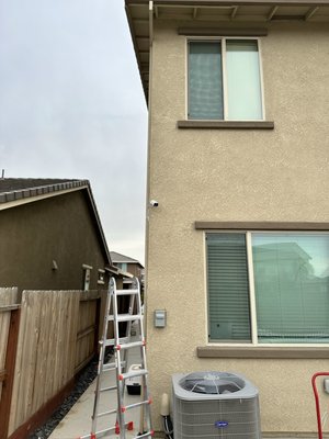 Home Sacramento - Today we finished installing CCTV cameras in the house.
Installed 6 cameras. 5 outside and 1 inside the garage.
Project cost - $1600