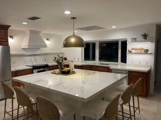 Kitchen Countertops - This is a Porcelain kitchen 2022, and the client was so happy with the job