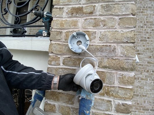 Queens TVI to IP - We have replaced the TVI cameras system and installed an IP cameras system.