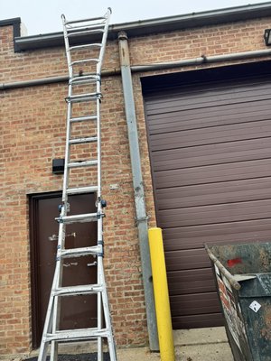 Commercial downspout installation - Commercial downspout installation  Commercial downspout installation - Commercial downspout installation 