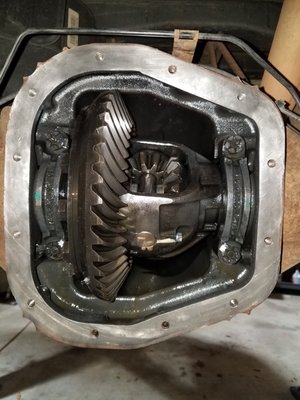 Rear differential overhaul - Replace rig and pinion gears, all bearing and seals. Rear differential overhaul - Replace rig and pinion gears, all bearing and seals.