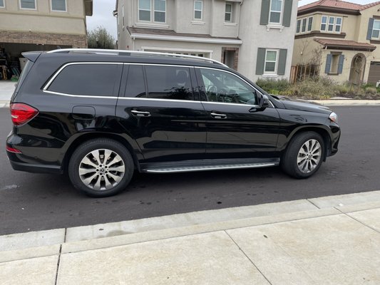 First Choice Shuttle Service by appointment only - Our full size SUV has a 6-7 passenger capacity and a 17.5Cu luggage capacity (6-7 26 inch luggage) First Choice Shuttle Service by appointment only - Our full size SUV has a 6-7 passenger capacity and a 17.5Cu luggage capacity (6-7 26 inch luggage)