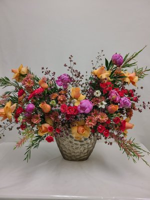 Beautiful fresh flowers - Visit our website for a large selection of freshly made floral arrangements. Beautiful fresh flowers - Visit our website for a large selection of freshly made floral arrangements.