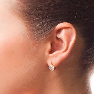 Side Burn Threading - 559-799-3566 - Sideburn threading is a precise hair removal technique that focuses on shaping and tidying the sideburns. Using a twisted cotton thread, this method removes unwanted hair from the sideburn area, creating a clean and defined look. Sideburn threading is popular for those seeking a polished appearance, as it provides smooth results and can enhance the overall contour of the face. This technique is gentle on the skin and offers a more natural finish compared to other hair removal methods. Side Burn Threading - 559-799-3566 - Sideburn threading is a precise hair removal technique that focuses on shaping and tidying the sideburns. Using a twisted cotton thread, this method removes unwanted hair from the sideburn area, creating a clean and defined look. Sideburn threading is popular for those seeking a polished appearance, as it provides smooth results and can enhance the overall contour of the face. This technique is gentle on the skin and offers a more natural finish compared to other hair removal methods.