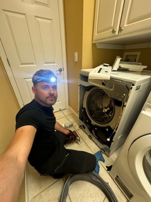 Washer repair - From happy client:
Fixed my washer within an hour, great service!