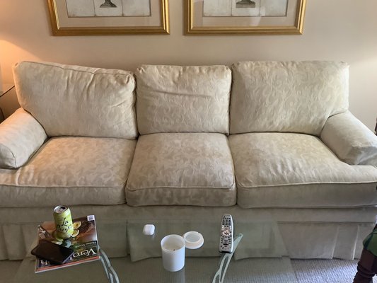 Furniture Removal - Furniture Removal on Beach Side Vero Beach