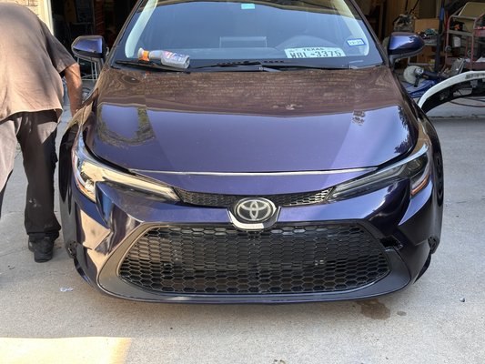 Toyota Corolla replace hood front bumper to fenders to headlights  - This vehicle was damaged from the front. We had to replace the two fenders, the hood, the front bumper radiator and condenser, and we also wet sand, the parts and buff and polish.  Toyota Corolla replace hood front bumper to fenders to headlights  - This vehicle was damaged from the front. We had to replace the two fenders, the hood, the front bumper radiator and condenser, and we also wet sand, the parts and buff and polish. 