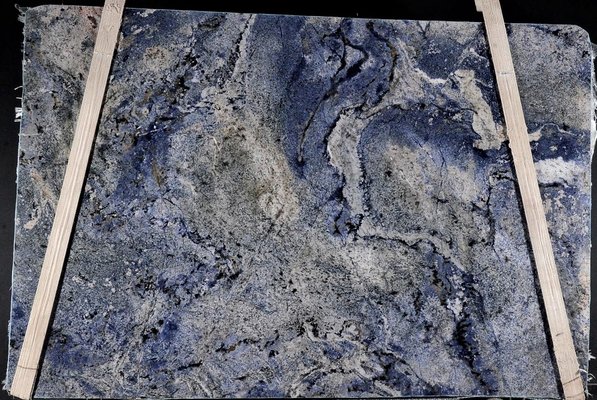 Blue Stones - In this folder, you will find a collection of both engineered and 100% natural stones in which the color blue is prominent. Blue Stones - In this folder, you will find a collection of both engineered and 100% natural stones in which the color blue is prominent.