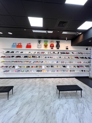 Motion Kicks - Best Sneakerstore in GA Motion Kicks - Best Sneakerstore in GA